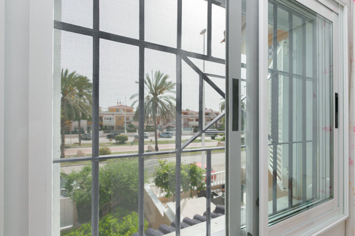 Image No.33-2 Bed Townhouse for sale