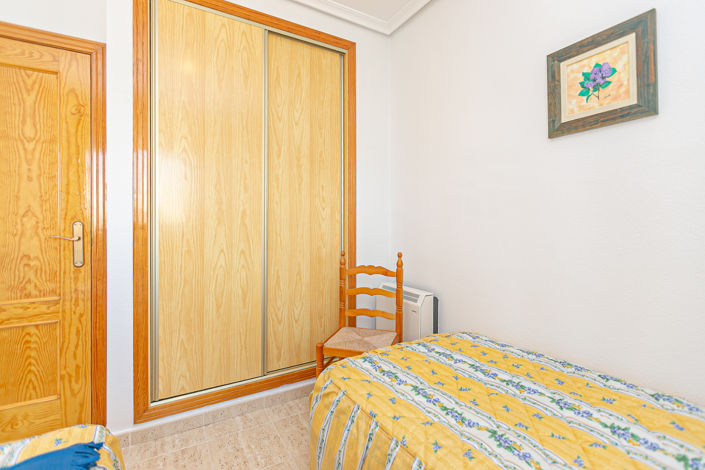 Image No.39-2 Bed Townhouse for sale
