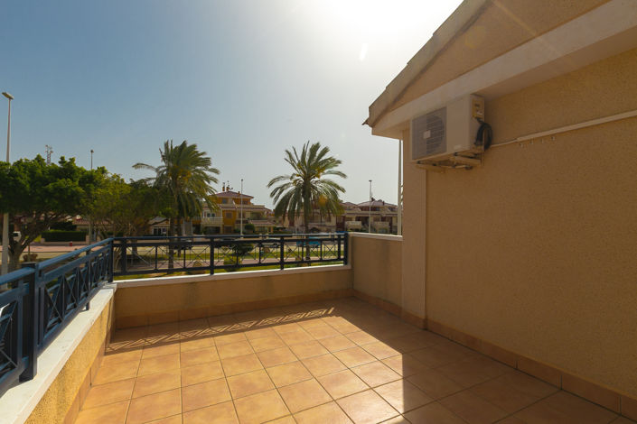 Image No.43-2 Bed Townhouse for sale