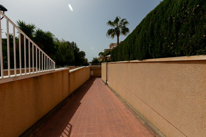 Image No.46-2 Bed Townhouse for sale