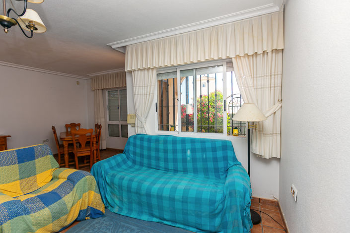 Image No.13-2 Bed Townhouse for sale
