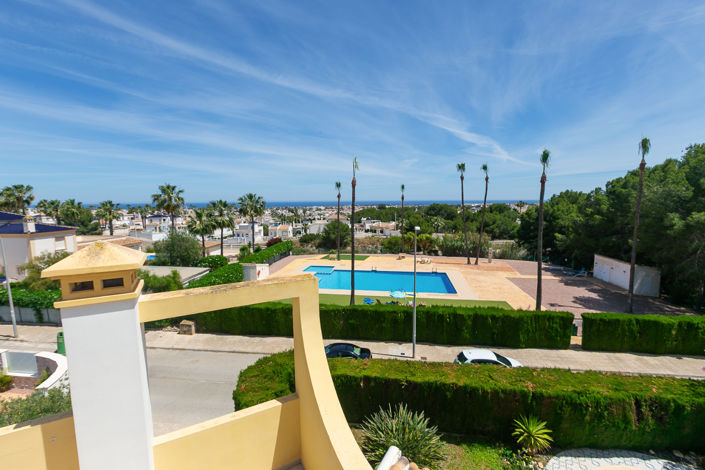 Image No.3-3 Bed Villa for sale