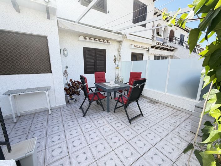 Image No.19-2 Bed Apartment for sale