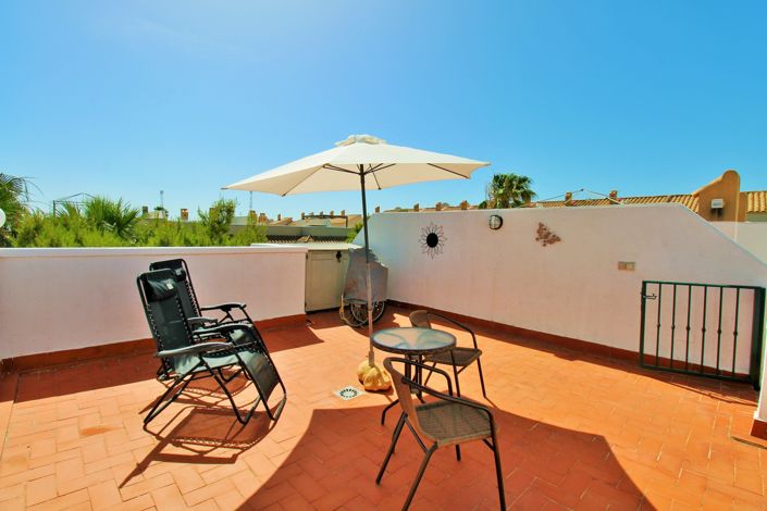 Image No.18-2 Bed Apartment for sale