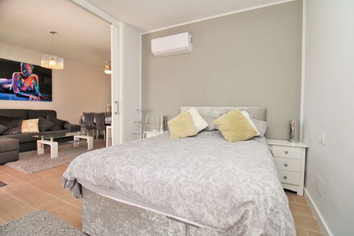 Image No.16-2 Bed Apartment for sale