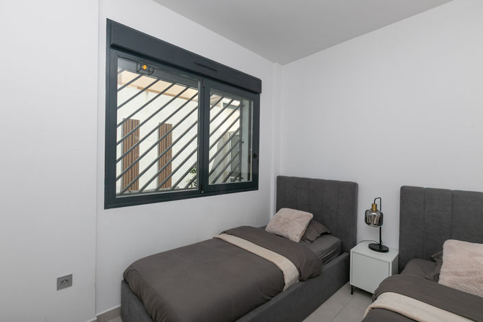 Image No.24-3 Bed Villa for sale