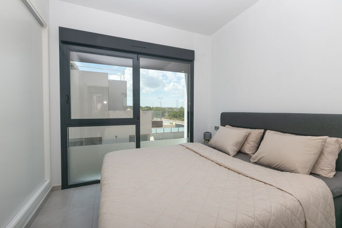Image No.31-3 Bed Villa for sale