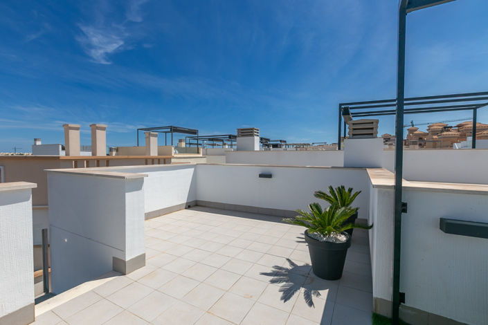 Image No.48-3 Bed Villa for sale