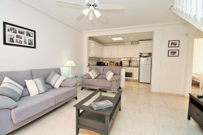 Image No.6-3 Bed Townhouse for sale