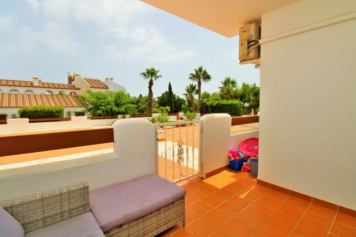 Image No.3-Appartement de 2 chambres à vendre à Villamartin