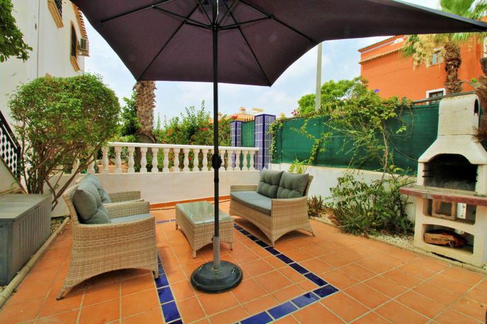 Image No.20-2 Bed Apartment for sale