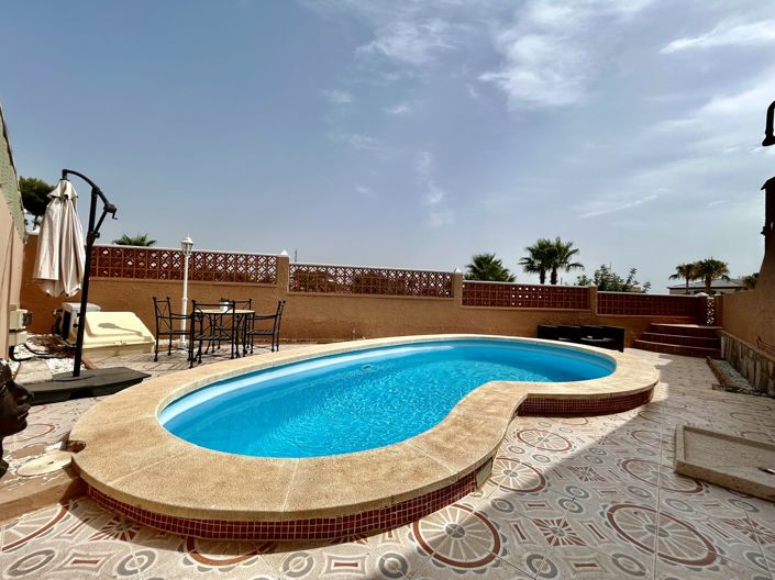 Image No.19-2 Bed Bungalow for sale