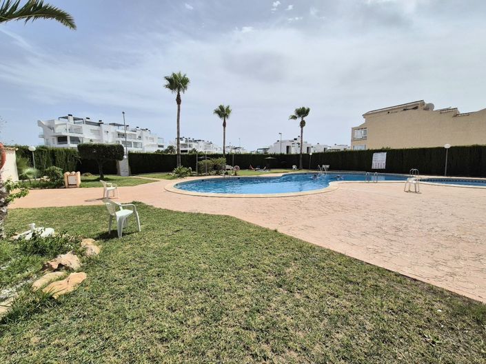 Image No.19-2 Bed Apartment for sale