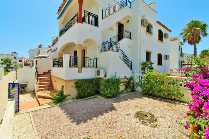 Image No.20-2 Bed Apartment for sale
