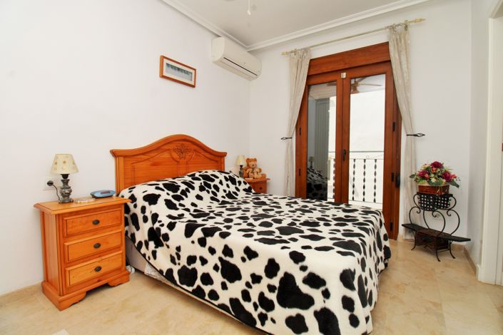 Image No.11-2 Bed Apartment for sale