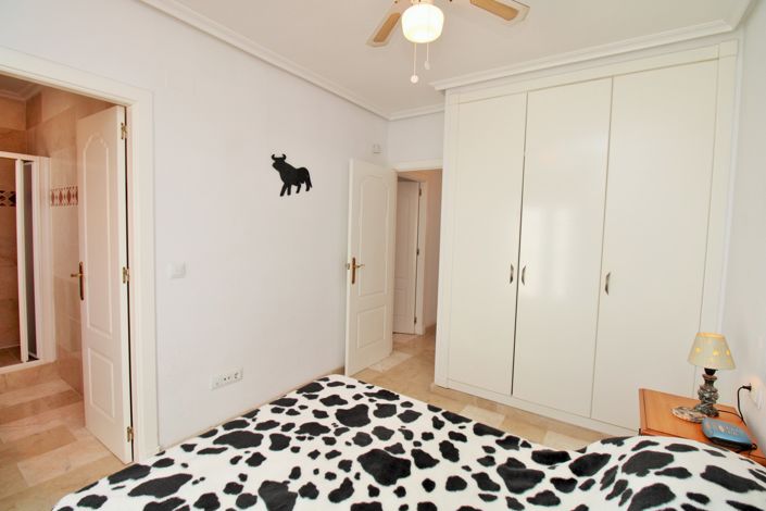 Image No.12-2 Bed Apartment for sale