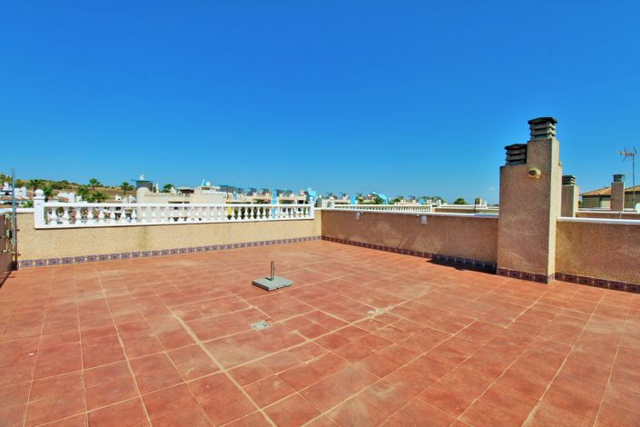 Image No.23-2 Bed Apartment for sale