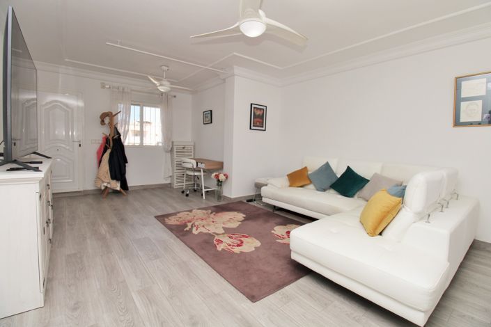 Image No.8-2 Bed Apartment for sale