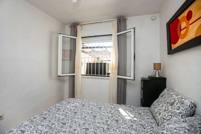 Image No.22-1 Bed Apartment for sale