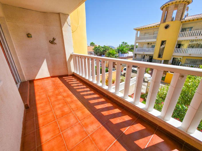 Image No.20-2 Bed Apartment for sale
