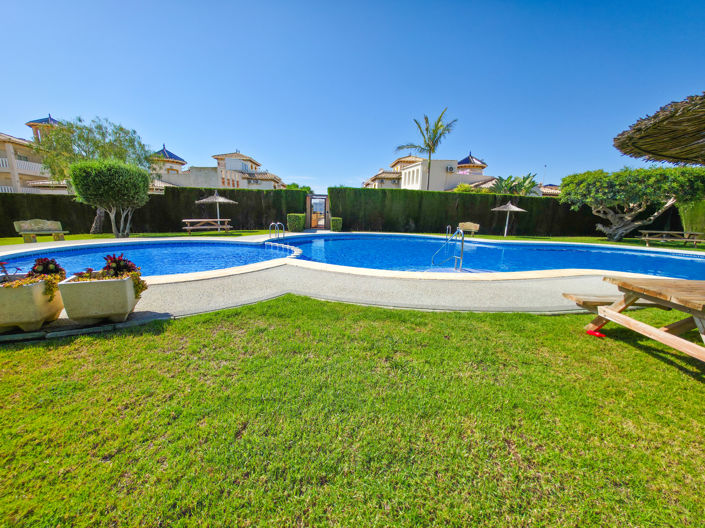 Image No.24-2 Bed Apartment for sale