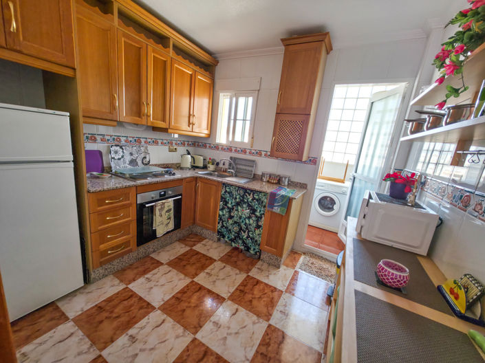 Image No.7-2 Bed Apartment for sale