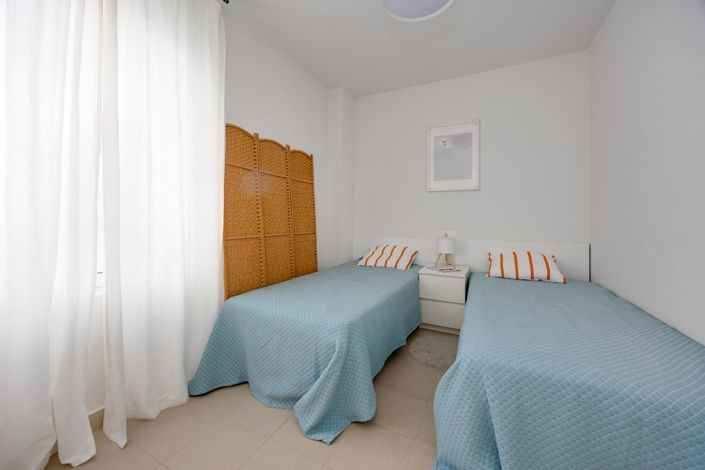 Image No.12-2 Bed Apartment for sale