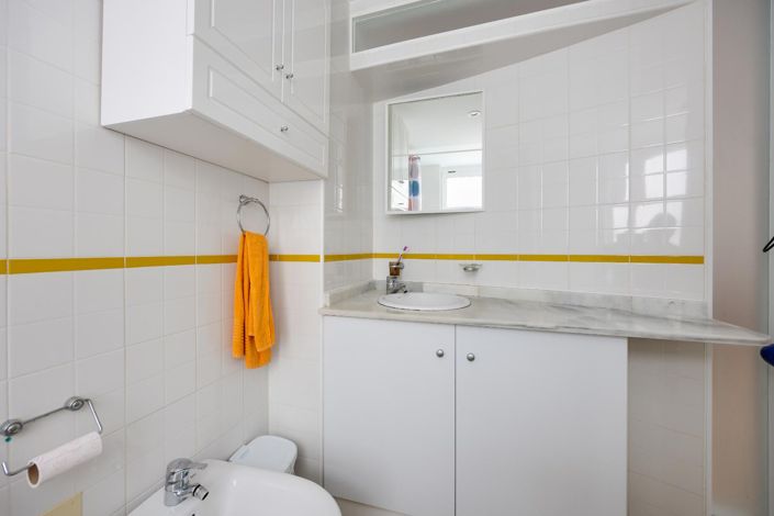 Image No.24-2 Bed Apartment for sale