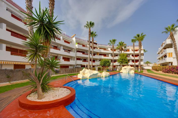 Image No.50-2 Bed Apartment for sale