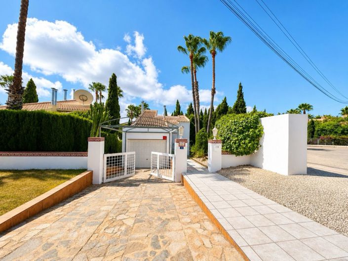 Image No.37-3 Bed Villa for sale