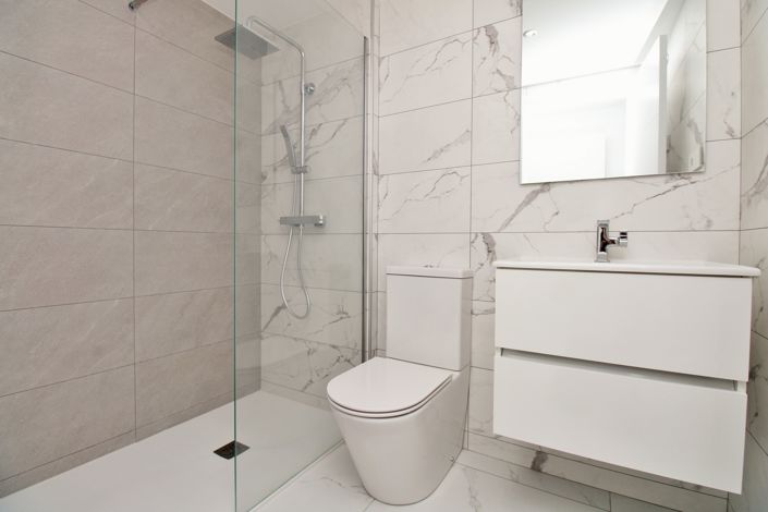 Image No.18-2 Bed Apartment for sale