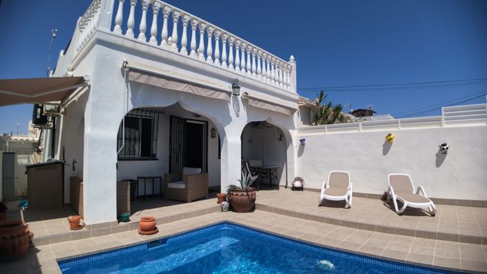 Image No.4-2 Bed Villa for sale