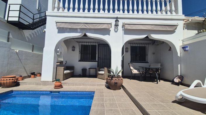 Image No.5-2 Bed Villa for sale