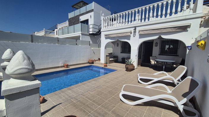 Image No.9-2 Bed Villa for sale