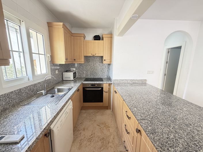 Image No.7-2 Bed Apartment for sale