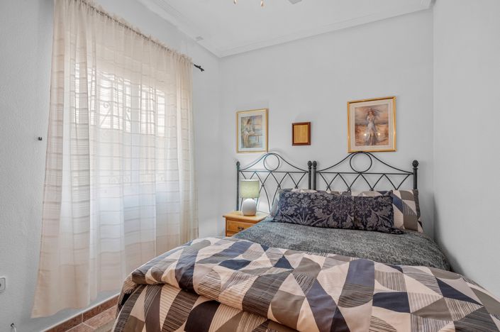 Image No.17-3 Bed Villa for sale