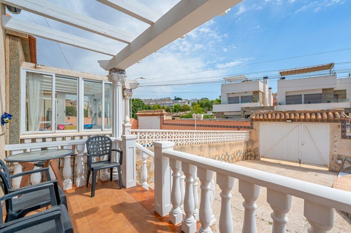 Image No.26-3 Bed Villa for sale
