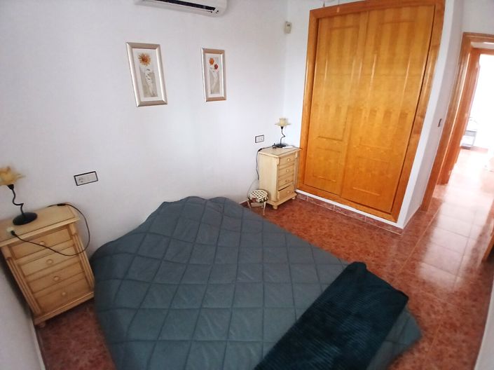 Image No.18-2 Bed Apartment for sale