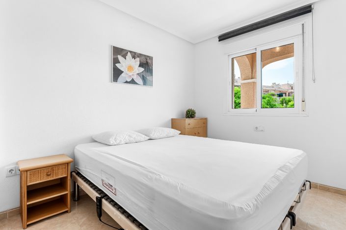 Image No.19-2 Bed Apartment for sale