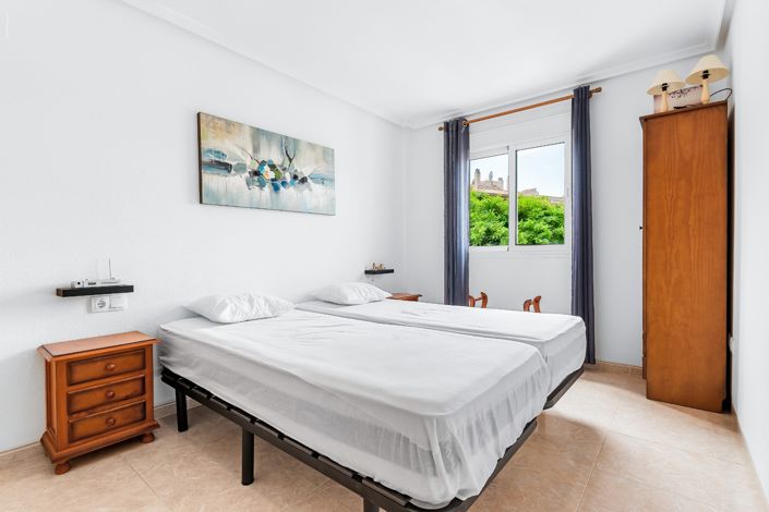 Image No.22-2 Bed Apartment for sale