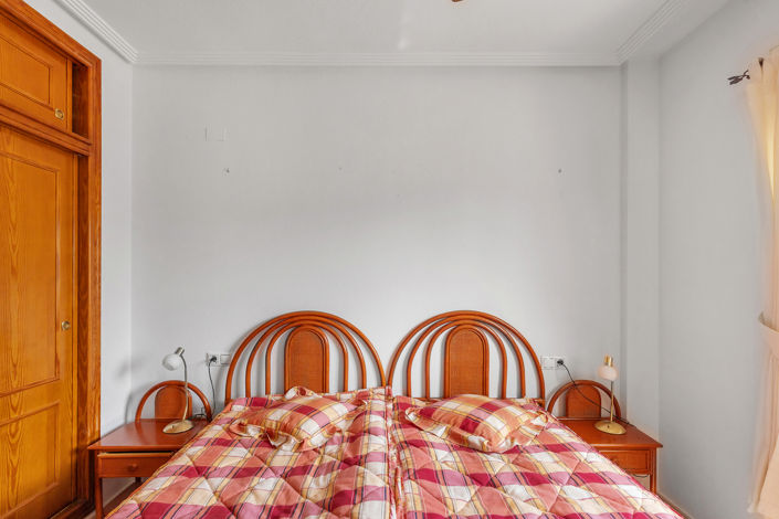 Image No.18-2 Bed Apartment for sale