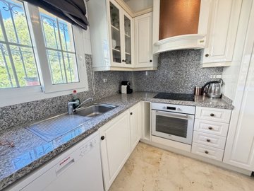 16195img1433