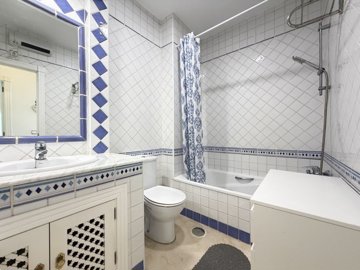 16195img1436