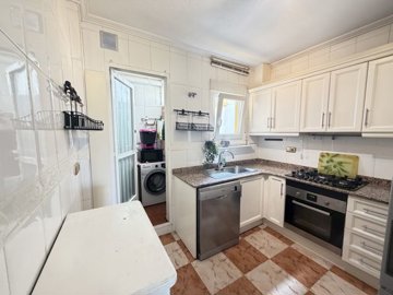 16197img1605