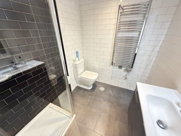 16197img1594