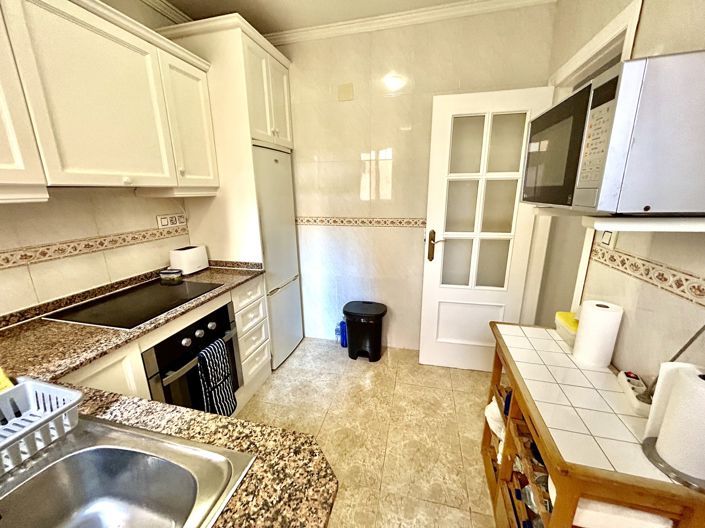 Image No.10-3 Bed Townhouse for sale