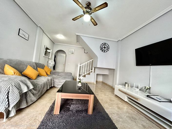 Image No.5-3 Bed Townhouse for sale
