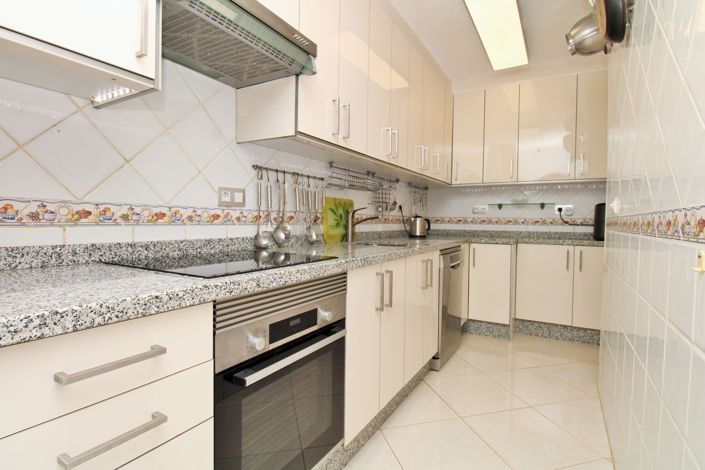 Image No.11-3 Bed Villa for sale
