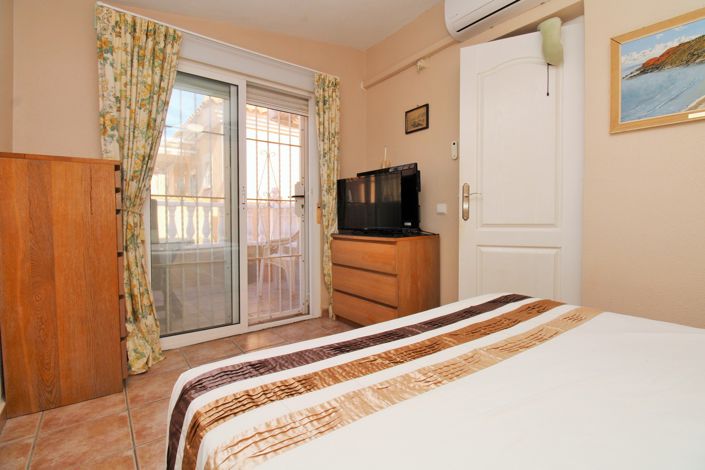 Image No.27-3 Bed Villa for sale