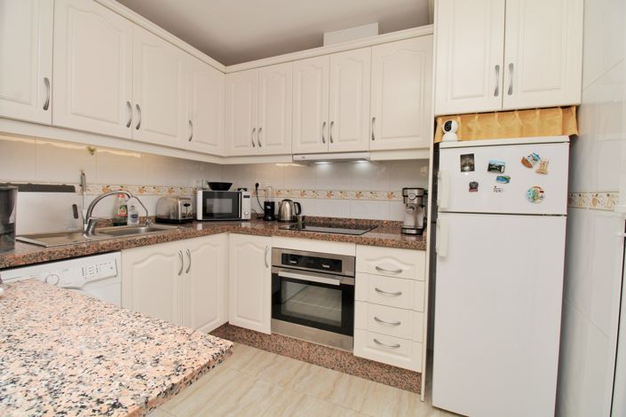 Image No.10-2 Bed Apartment for sale